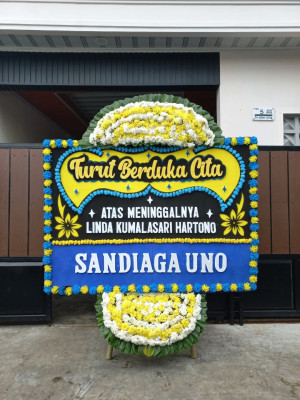 Papan Bunga Duka di Prigen